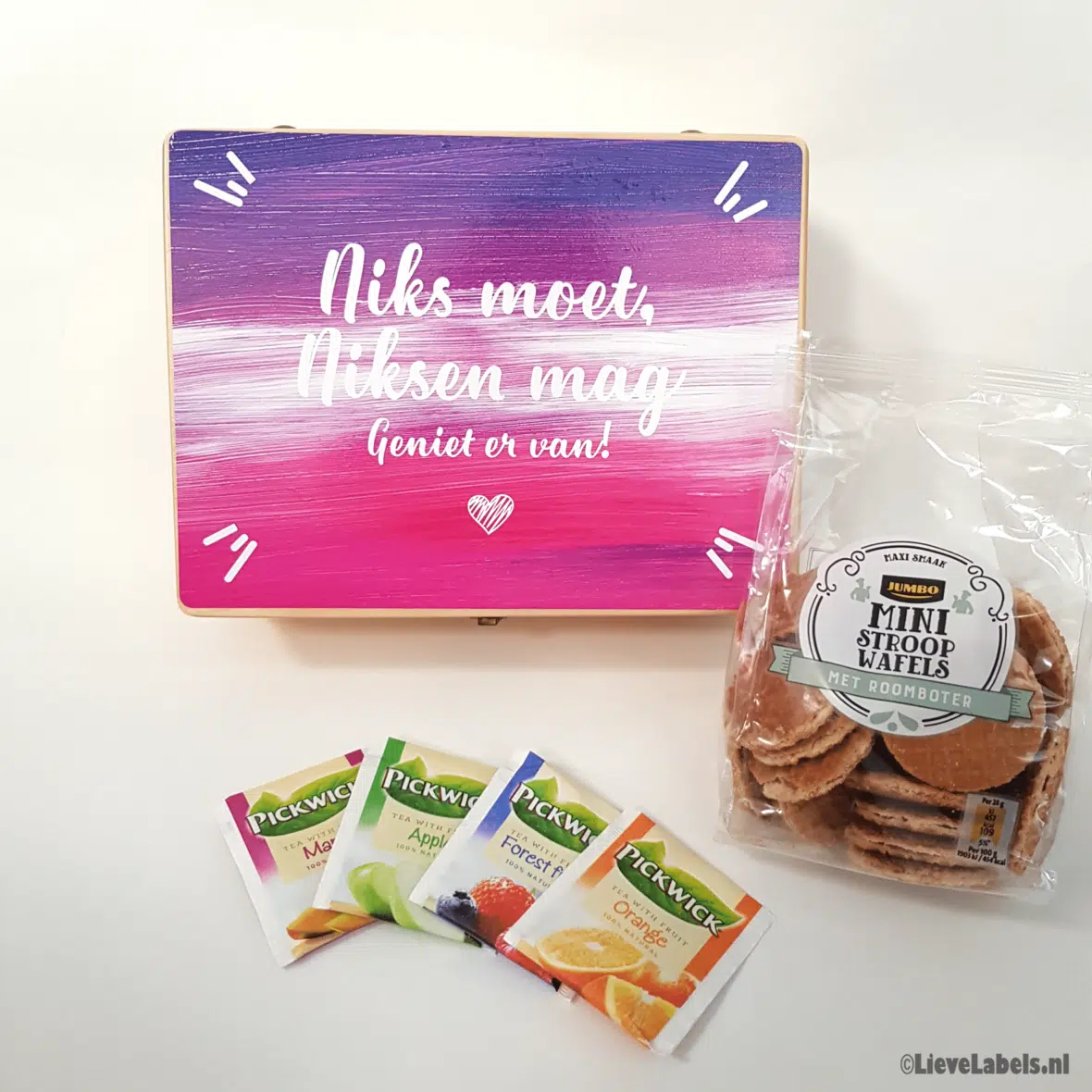 Houten theedoos – Niks moet niksen mag