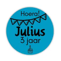 Traktatie sticker met naam en leeftijd