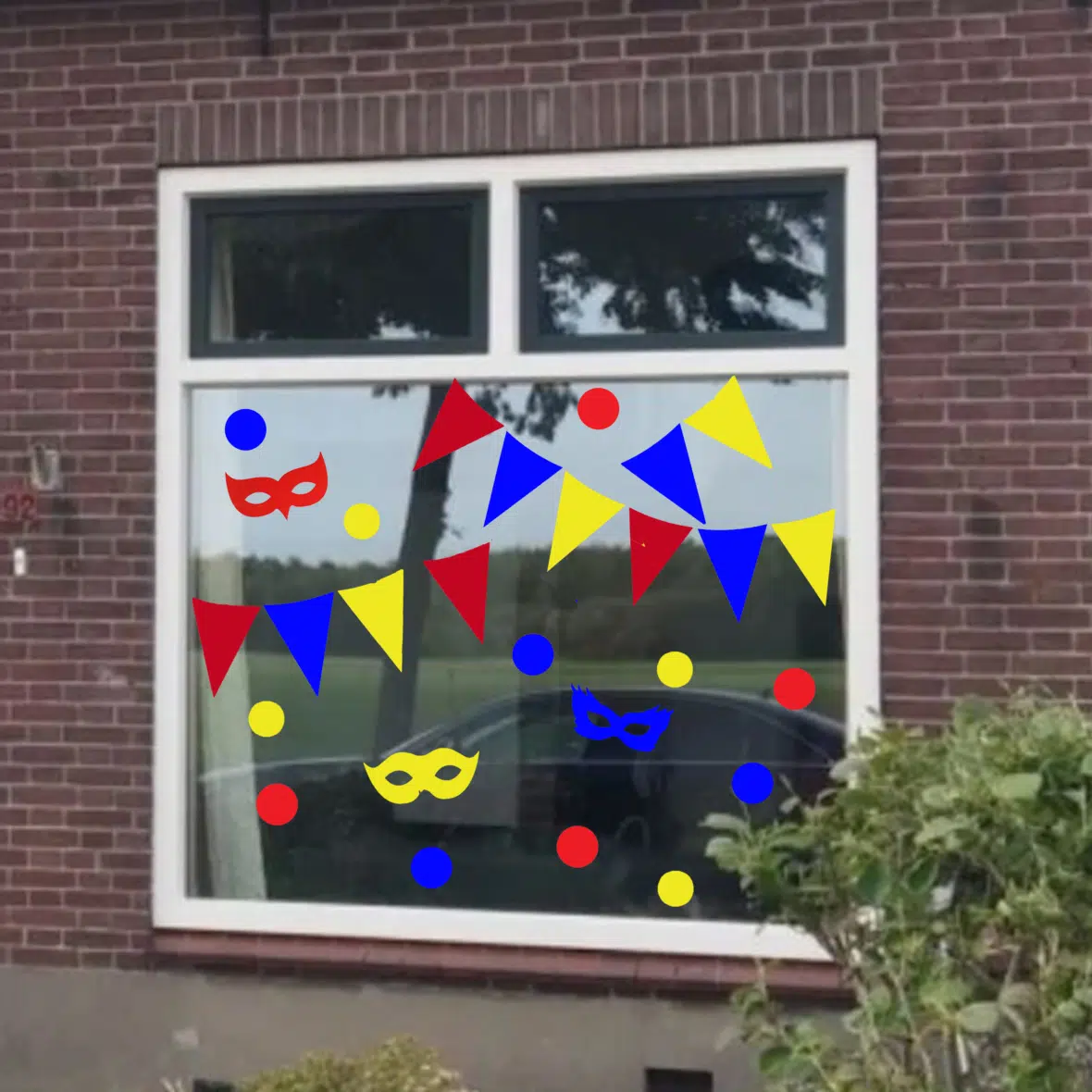 CarnavalRamenRoodBlauwGeel