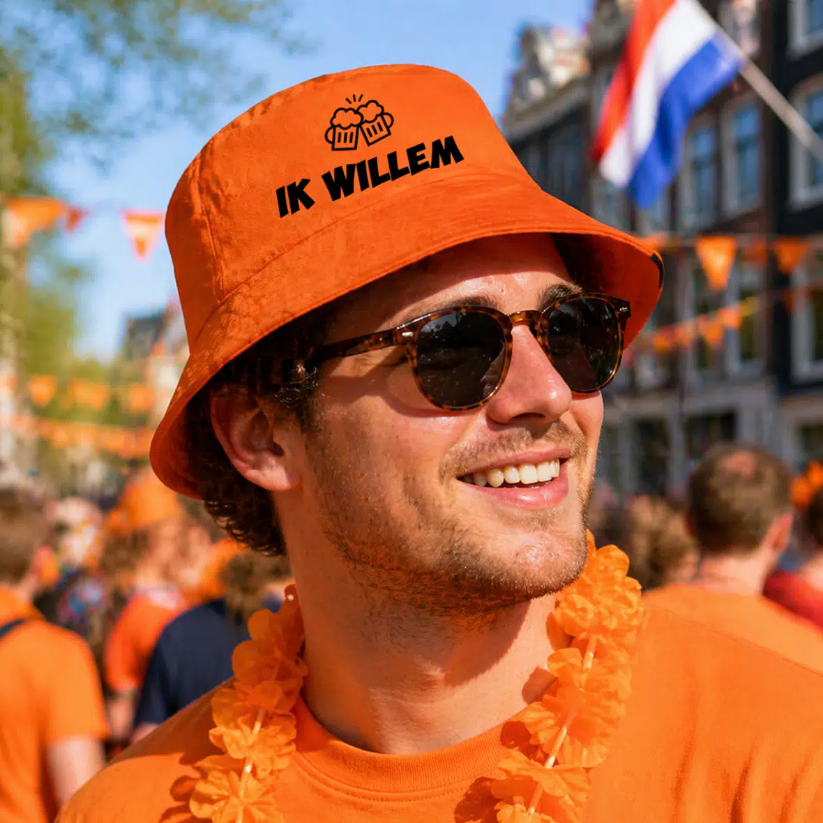 BucketHatWillem2